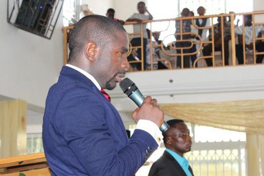 revival-2016-sunday-joint-service-21